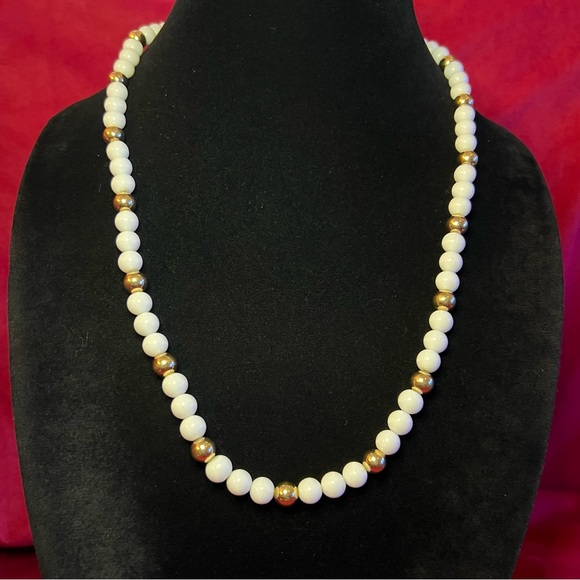 Napier White and Gold Tone Beaded Necklace - Picture 1 of 2